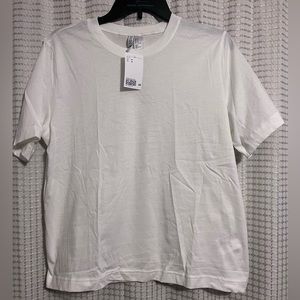H&M cotton t-shirt  size M